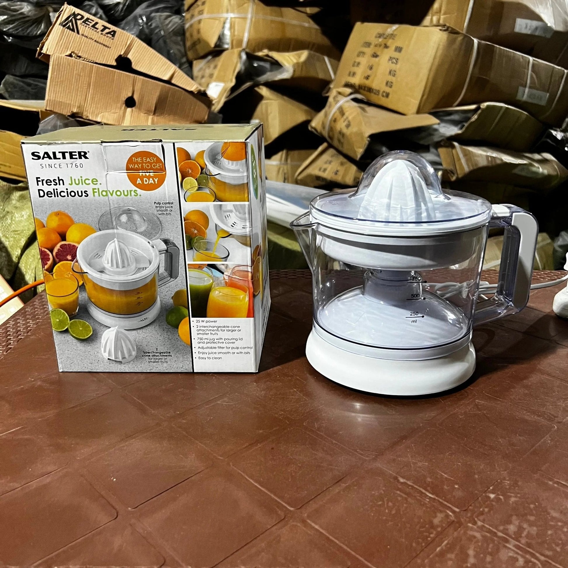 Salter Citrus Juicer - UK Lot Import - #galaxiee.com#